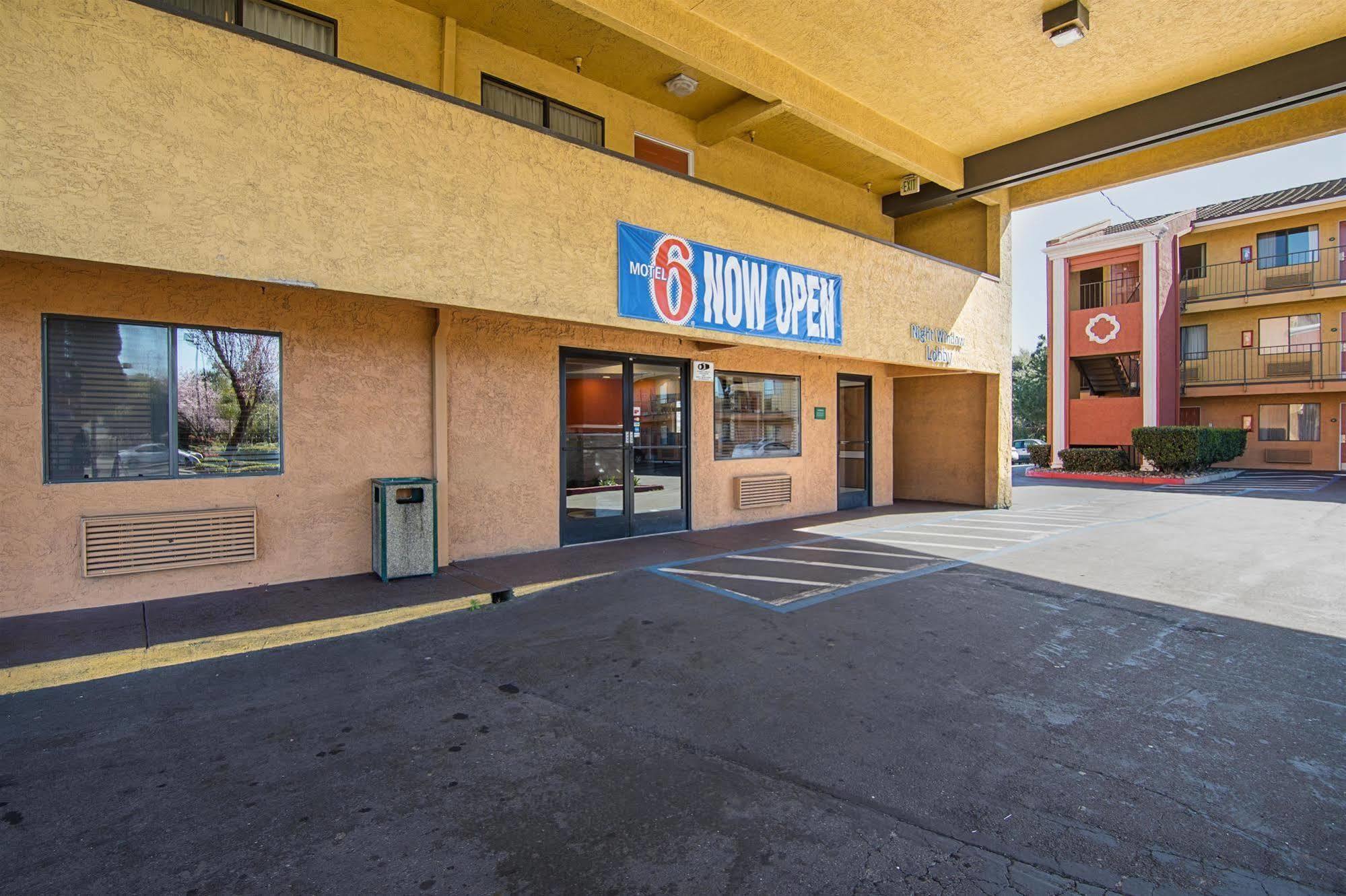 Motel 6-Stockton, Ca エクステリア 写真